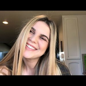 Meet your Posher, Kylee